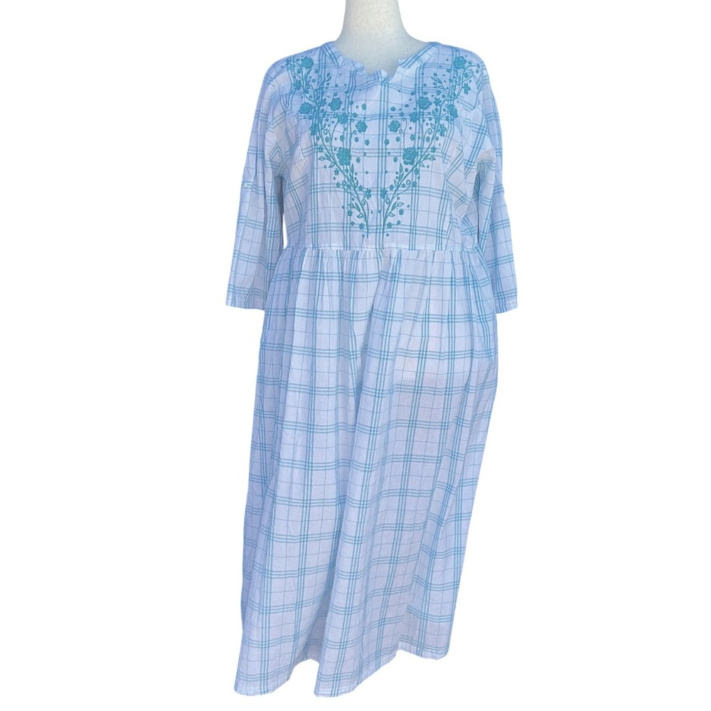 Coastal Grandma House‎ Dress 1X White Blue Embroidered Plaid Relaxed Cottagecore